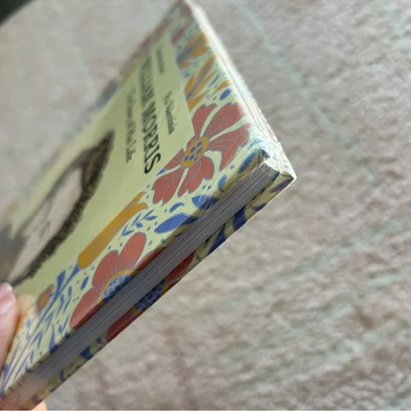 NWT William Morris Story Book Comic Book Coffee Table Decor Book Housewarming - Picture 9 of 12